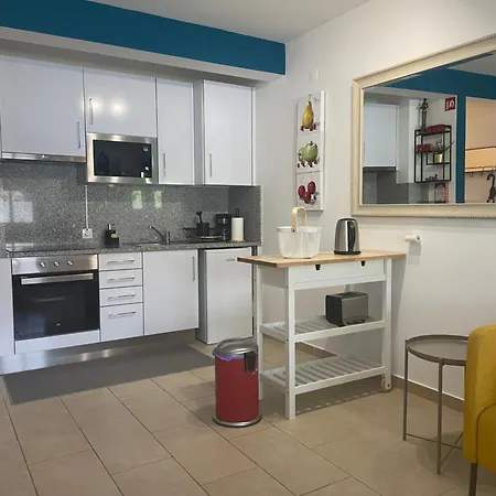 Bayview 213 Апартаменты *